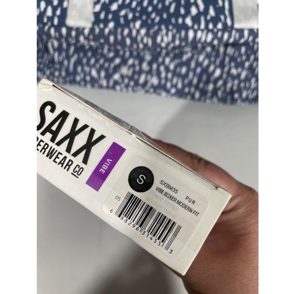 NIB SAXX [ Small ] Vibe Stretch Boxer Briefs in Purple Gradient Stripe‎ - Picture 5 of 14
